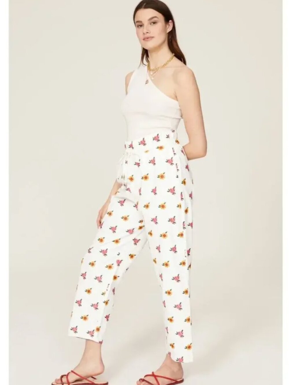 FARM Rio Mixed Flowers Embroidered Pants Size Medium - Picture 10 of 15